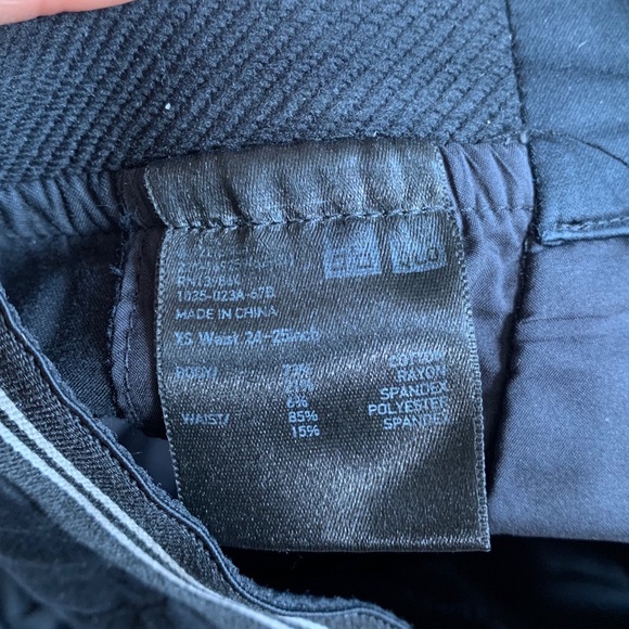 Uniqlo pants - Picture 3 of 3